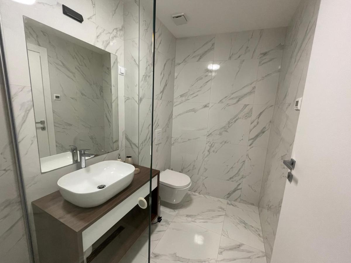 קרק Lux Nanea Apartment מראה חיצוני תמונה